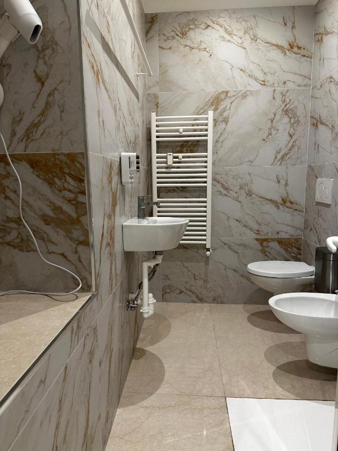 Apartment Wagner มิลาน ภายนอก รูปภาพ